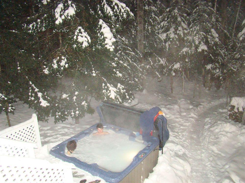 Gite Le Roupillon B&B Mont-Tremblant Zewnętrze zdjęcie