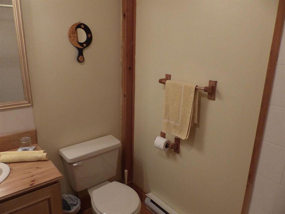Gite Le Roupillon B&B Mont-Tremblant Zewnętrze zdjęcie