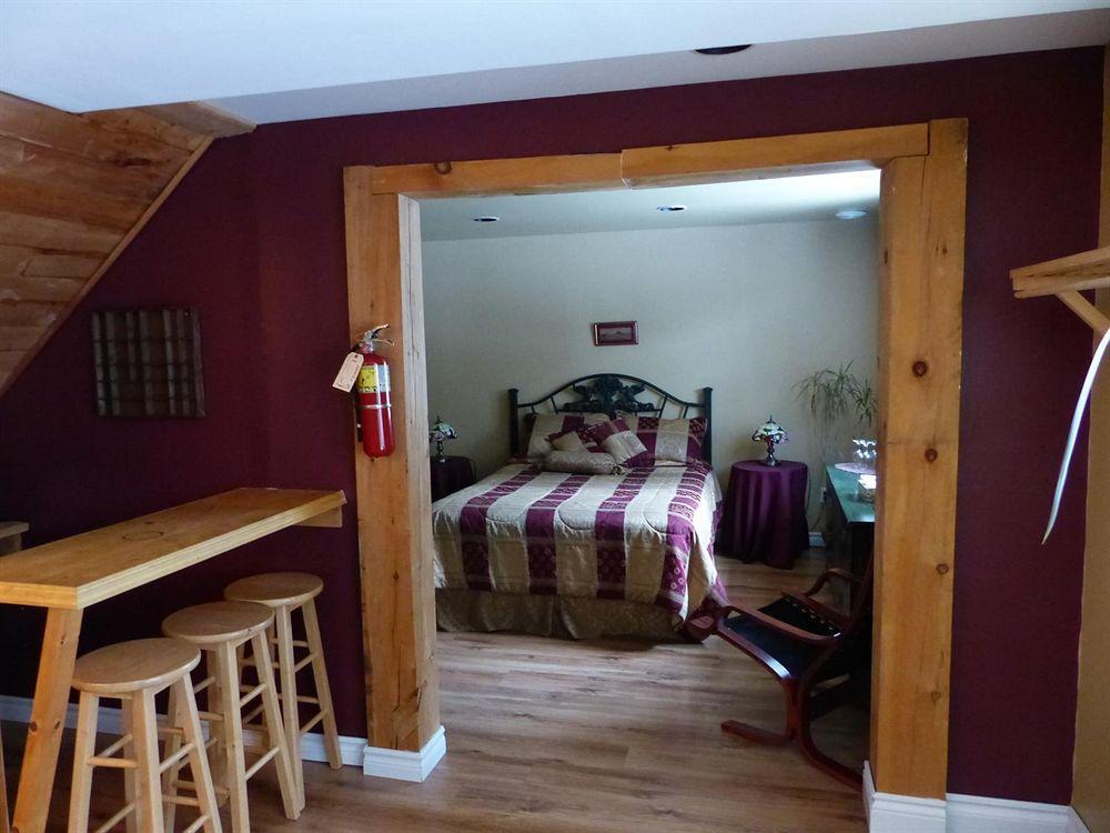 Gite Le Roupillon B&B Mont-Tremblant Zewnętrze zdjęcie