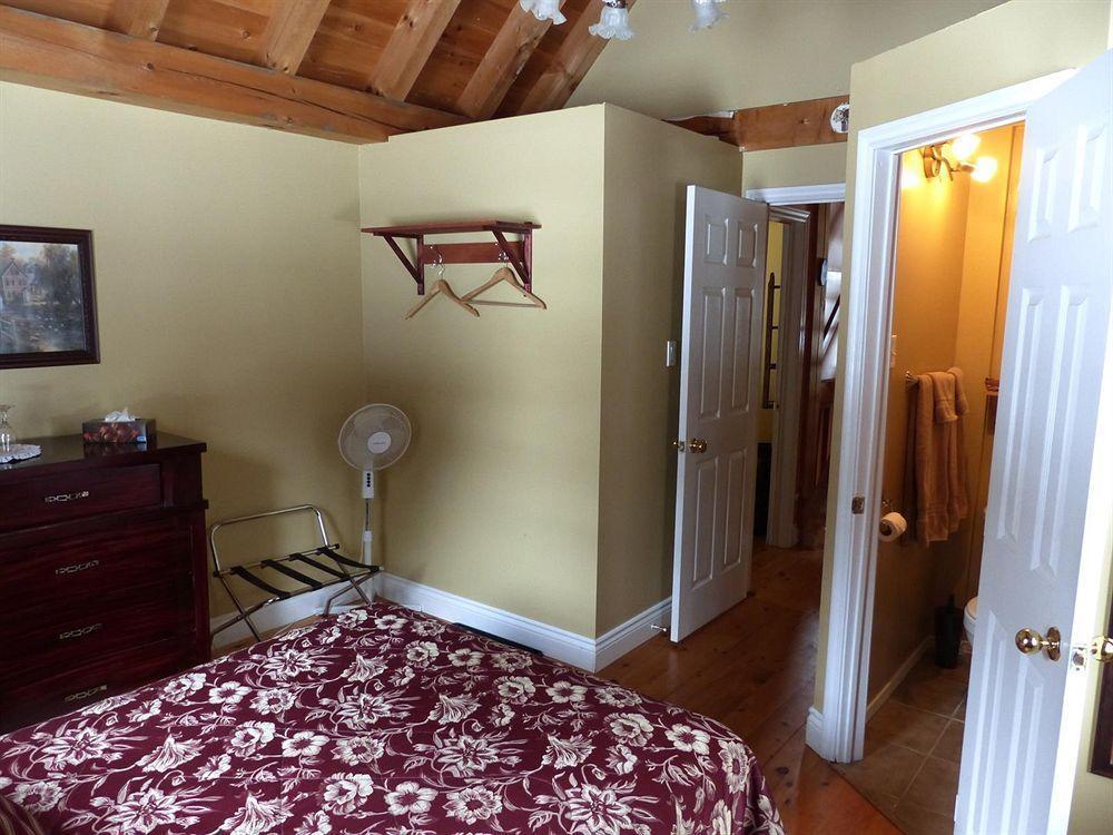 Gite Le Roupillon B&B Mont-Tremblant Zewnętrze zdjęcie