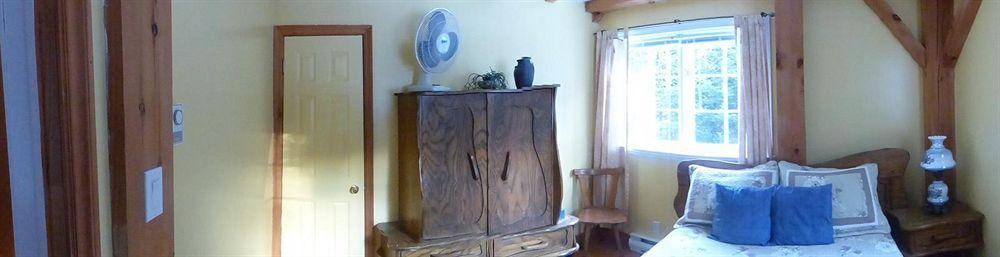 Gite Le Roupillon B&B Mont-Tremblant Zewnętrze zdjęcie